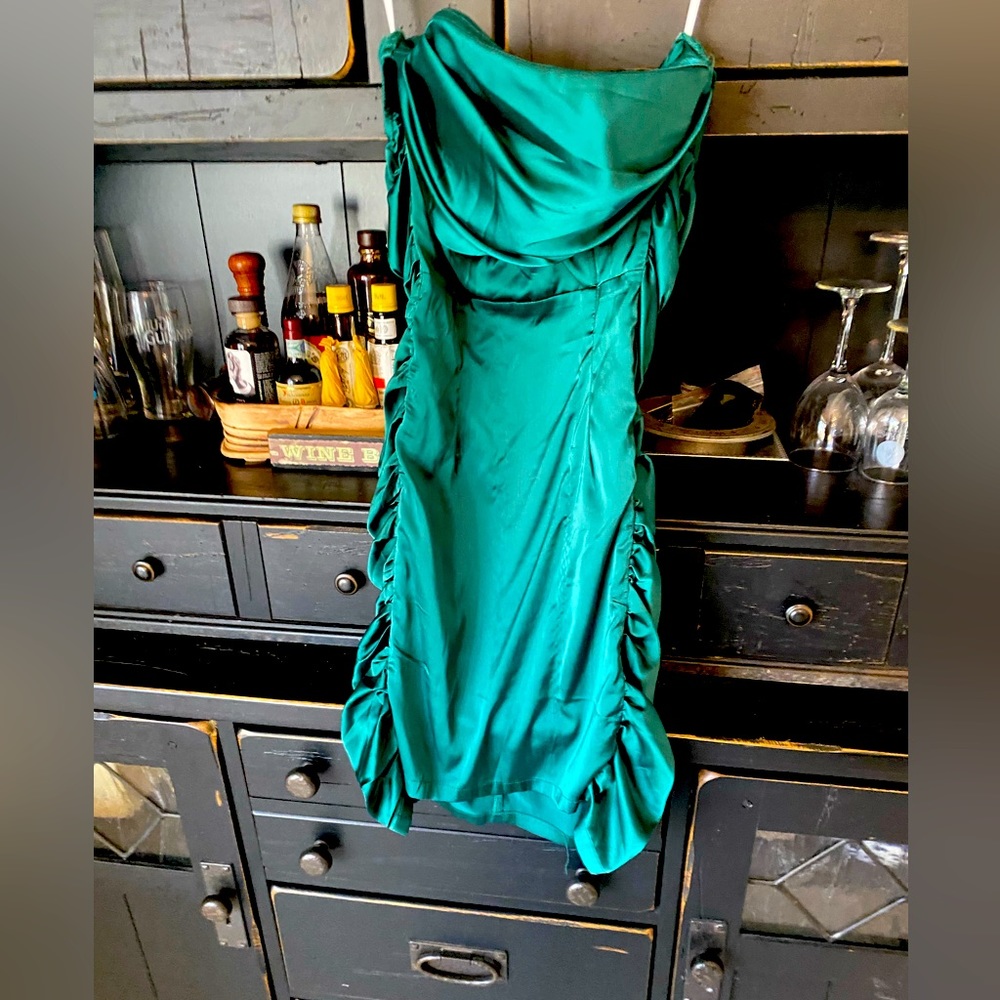 Strapless semiformal dress, emerald green size S.